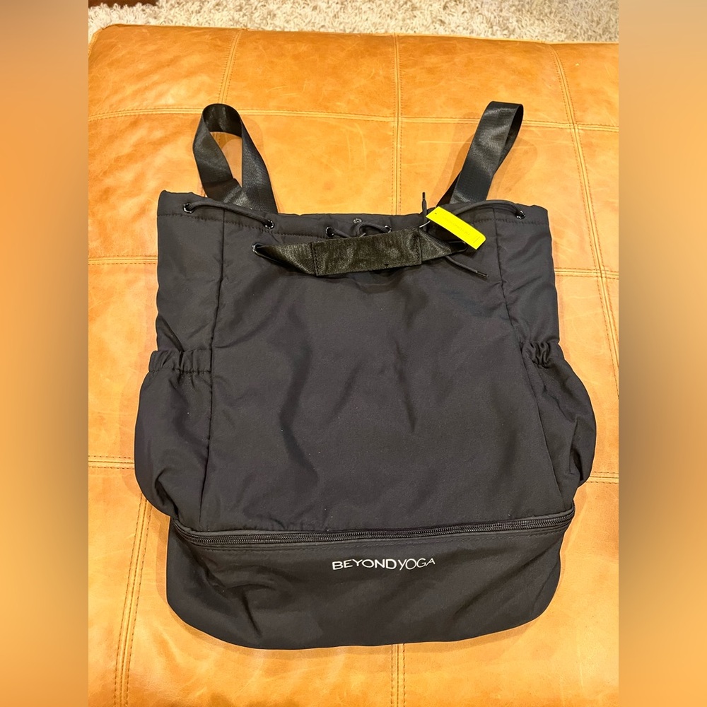 Beyond Yoga Convertible 3 in 1 Backpack Tote Crossbody Bag Black NWT 
MSRP:$80